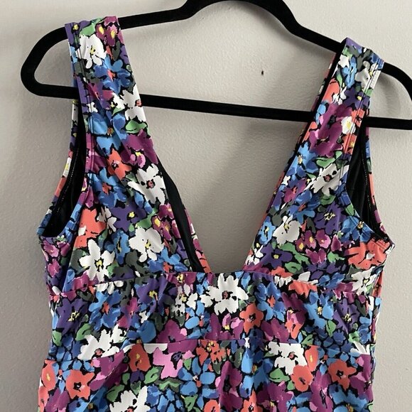 Andie Women 1X Bright Floral Plunge Neckline The Mykonos One Piece Swimsuit NWT - Picture 9 of 14